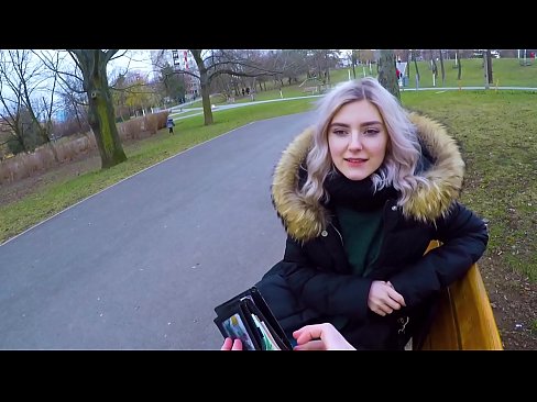 ❤️ 為了錢吞下陌生人的熱精液 - Eva Elfie 在公園裡口交 ❤❌ 性愛視頻 在我們 ❌❤